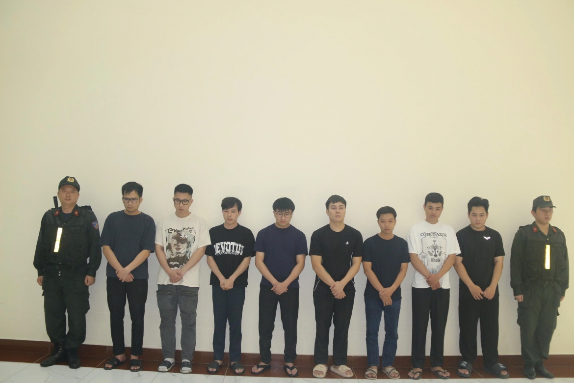 khoi_to_lua_dao_hop_dong_ky_ngh_2.jpg