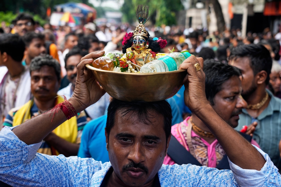 kolkata-devotee-1.jpg