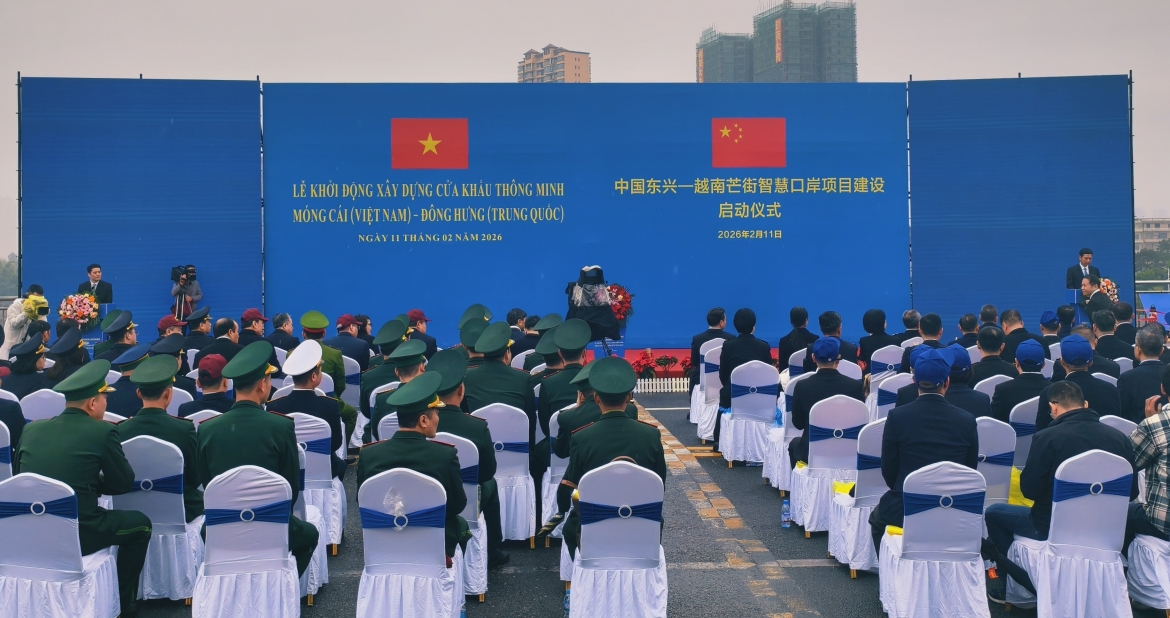 le-khoi-dong-xay-dung-cua-khau-thong-minh-mong-cai-viet-nam-dong-hung-trung-quoc.-anh-cri.jpg