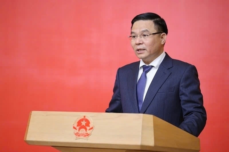 le_manh_hung.jpg