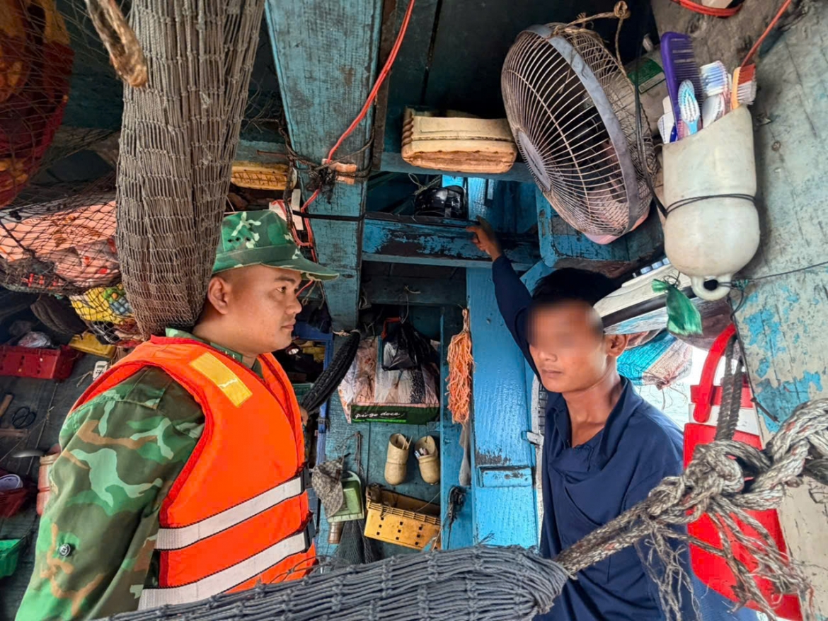 luc-luong-lam-nhiem-vu-tiep-tuc-dieu-tra-lam-ro-hanh-vi-tang-tru-chat-ma-tuy-tren-tau.jpg