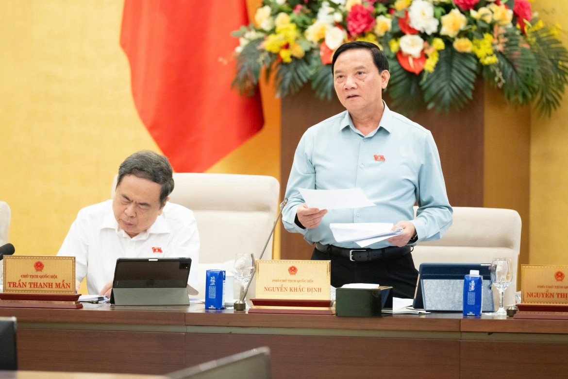 pho-ctqh-nguyen-khac-dinh.jpg