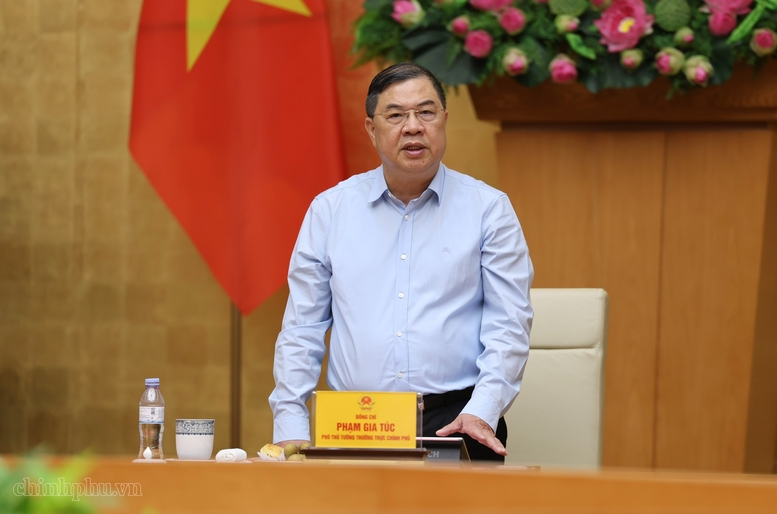pho-thu-tuong-pham-gia-tuc-2.png