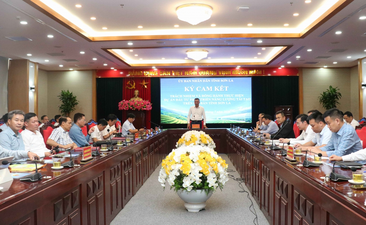 quang-canh-le-ky-cam-ket-son-la.jpg