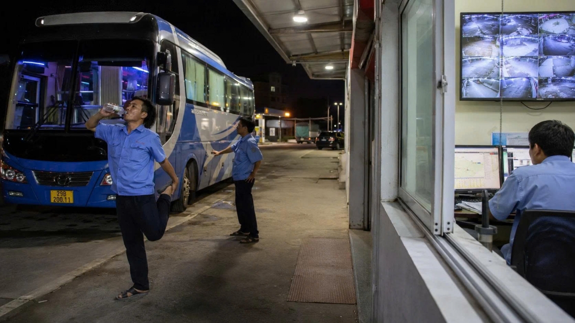 Nghỉ ngơi đúng giờ và giám sát chặt hành trình là giải pháp quan trọng để bảo đảm an toàn (Ảnh minh họa: ChatGPT)
