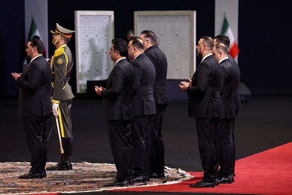 tang_le_khamenei_10.jpg