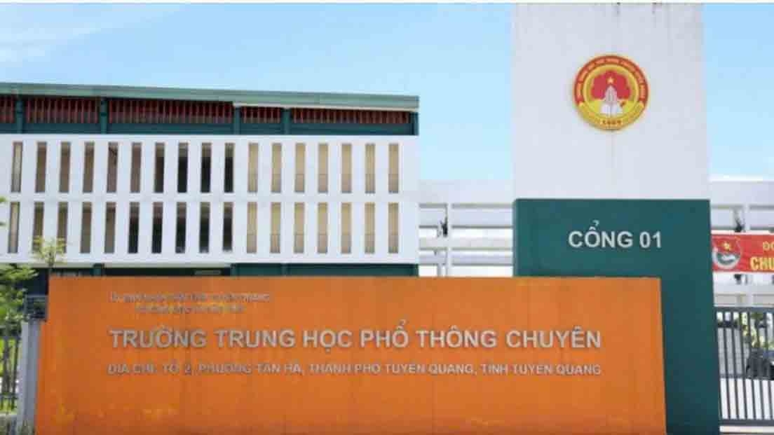 truong-chuyen-tuyen-quang_1.jpg