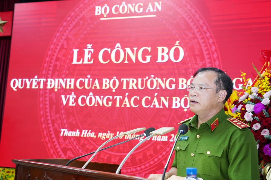 5_-thu-truong-phat-bieu.jpg