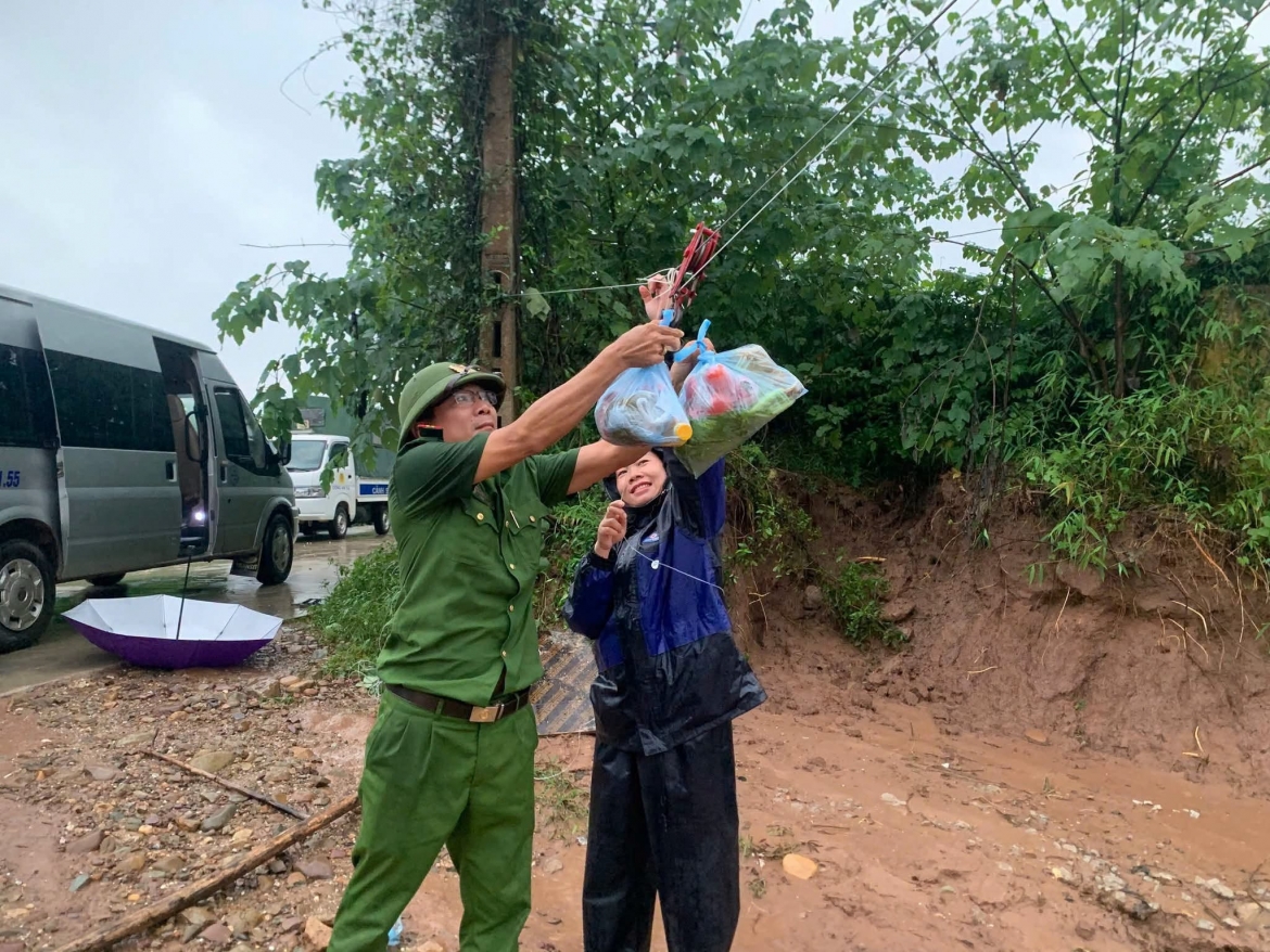 bac-ninh-ngap-lut-1.jpg