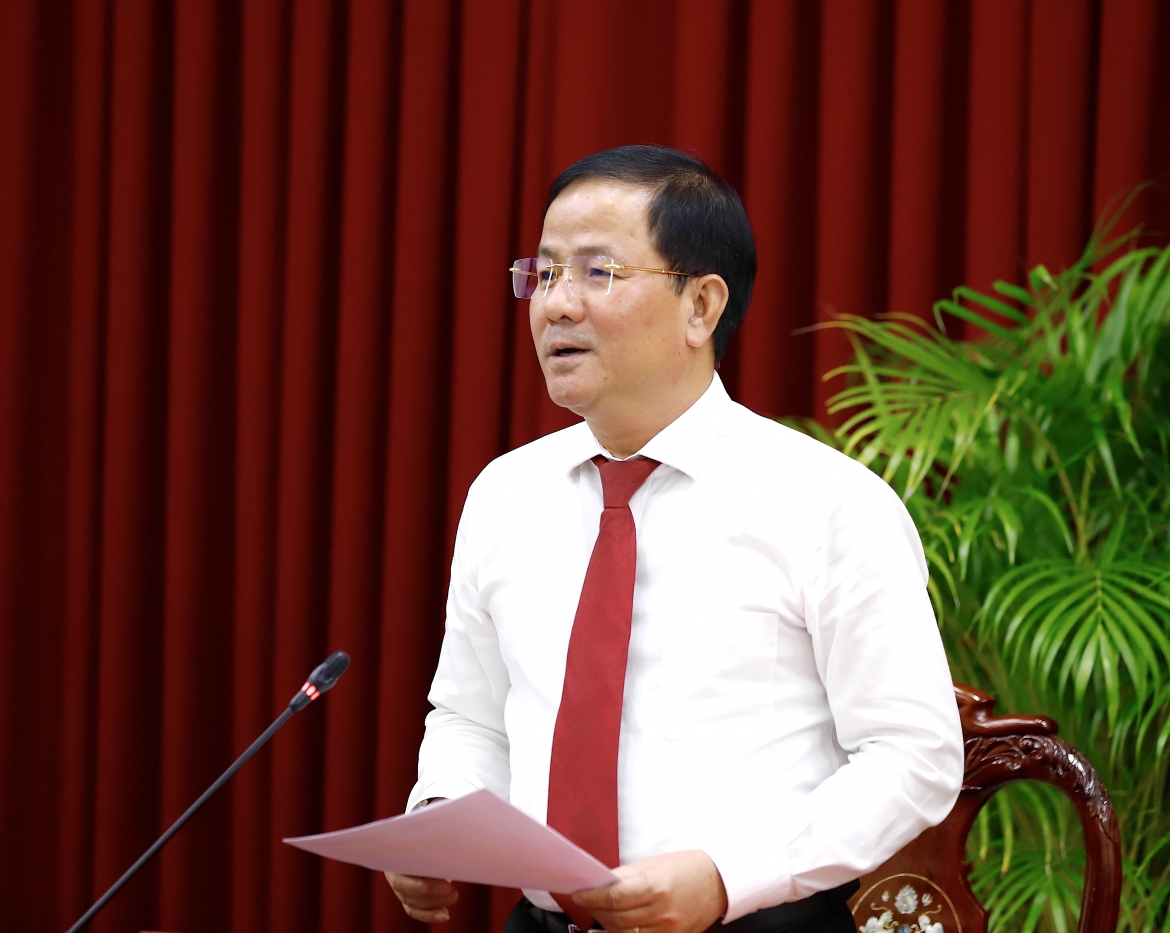 bo-nhiem-bi-thu-dang-uy-2.jpg