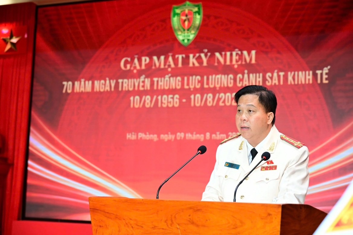 cong-an-hai-phong-70-nam-cong-an-kinh-te.jpg