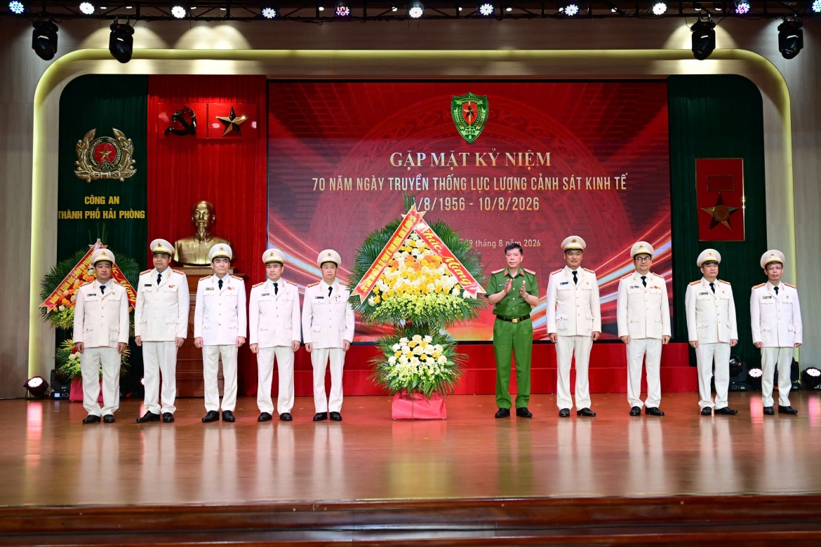 cong-an-hai-phong-70-nam-cong-an-kinh-te5.jpg