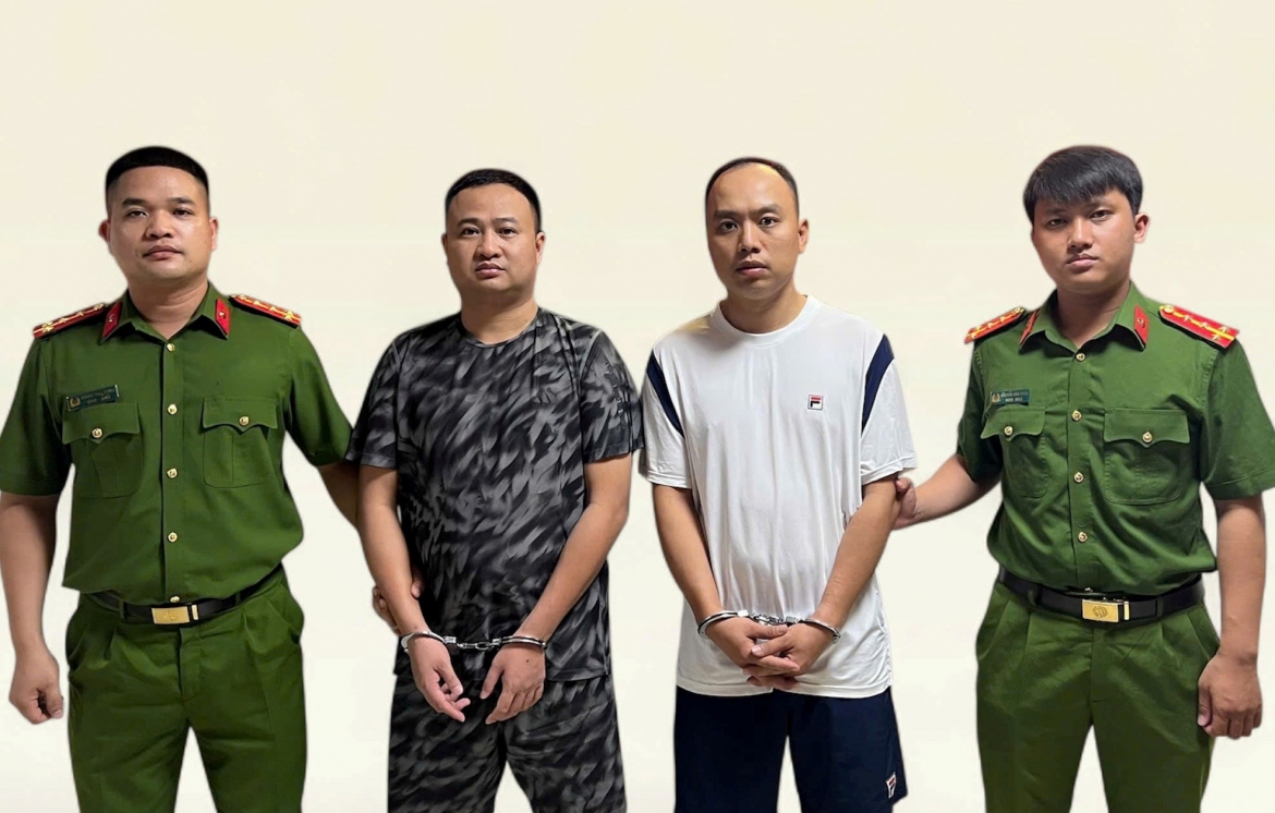 cong-an-hai-phong-bat-doi-tuong-nguyen-van-nam-va-pham-quang-hoan.jpg