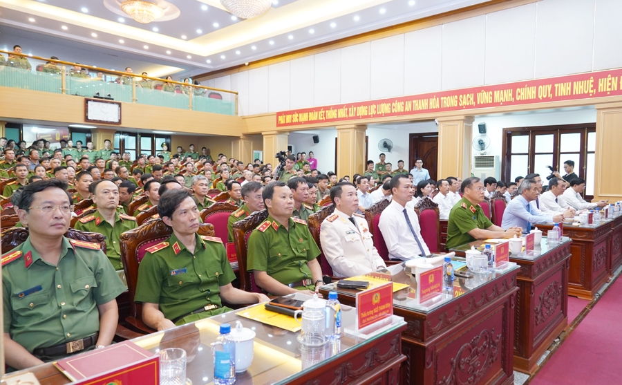 dai-bieu-1.jpg