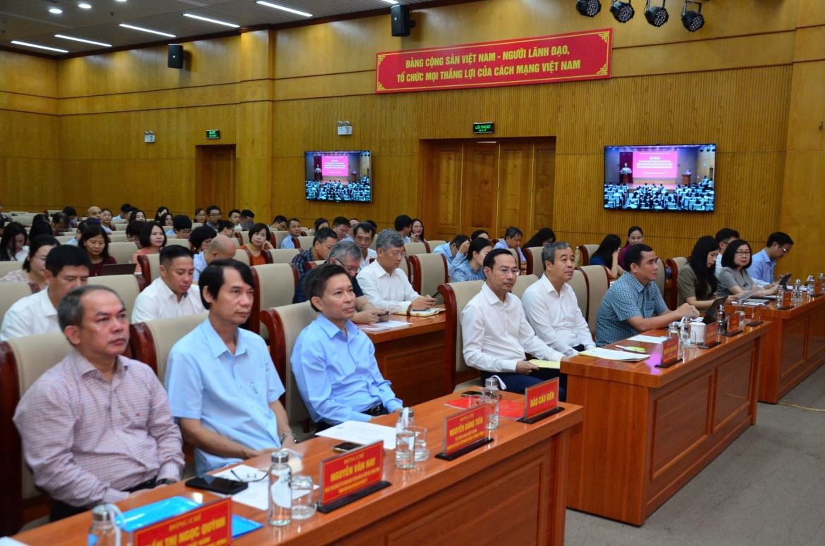 dai-bieu_1.jpg