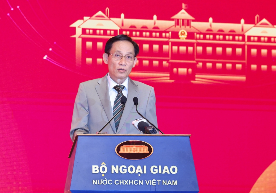 Bộ trưởng Bộ Ngoại giao Lê Hoài Trung phát biểu tại Hội nghị.