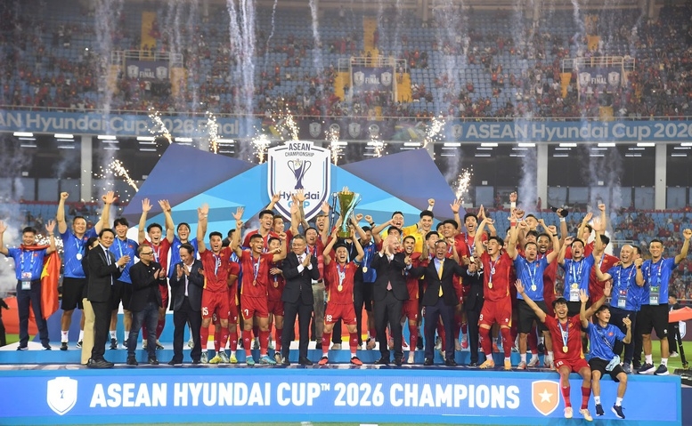 doi-tuyen-bong-da-nam-quoc-gia-viet-nam-bao-ve-thanh-cong-ngoi-vo-dich-giai-vo-dich-bong-da-dong-nam-a-asean-hyundai-cup-2026.jpg