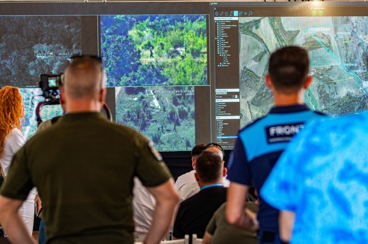 frontex_va_bulgaria_hoan_tat_du_an_thi_diem_uav_ho_tro_giam_sat_bien_gioi_cua_eu_anh_theo_frontexeuropaeu_20260811060422.jpg