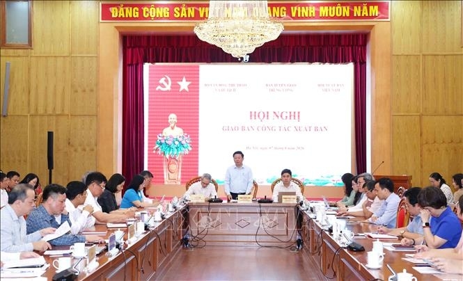 giao-ban-jpg.jpg