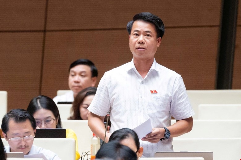 hoang-quoc-khanh.jpg