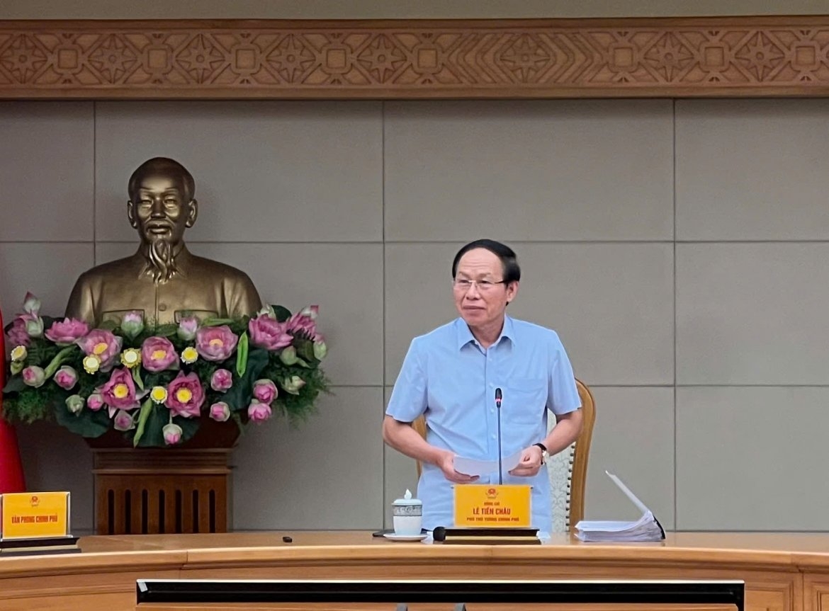 le-tien-chau-jpg_1.jpg