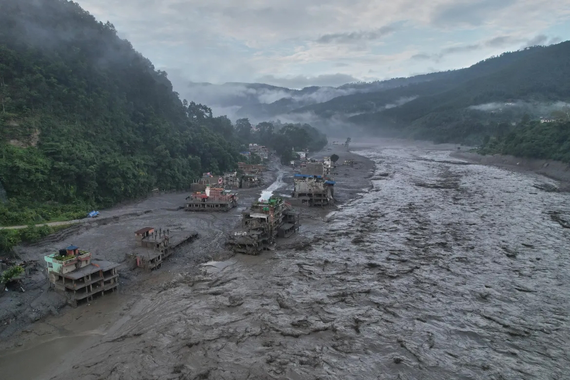 lu-quet-nepal-1_3.jpg