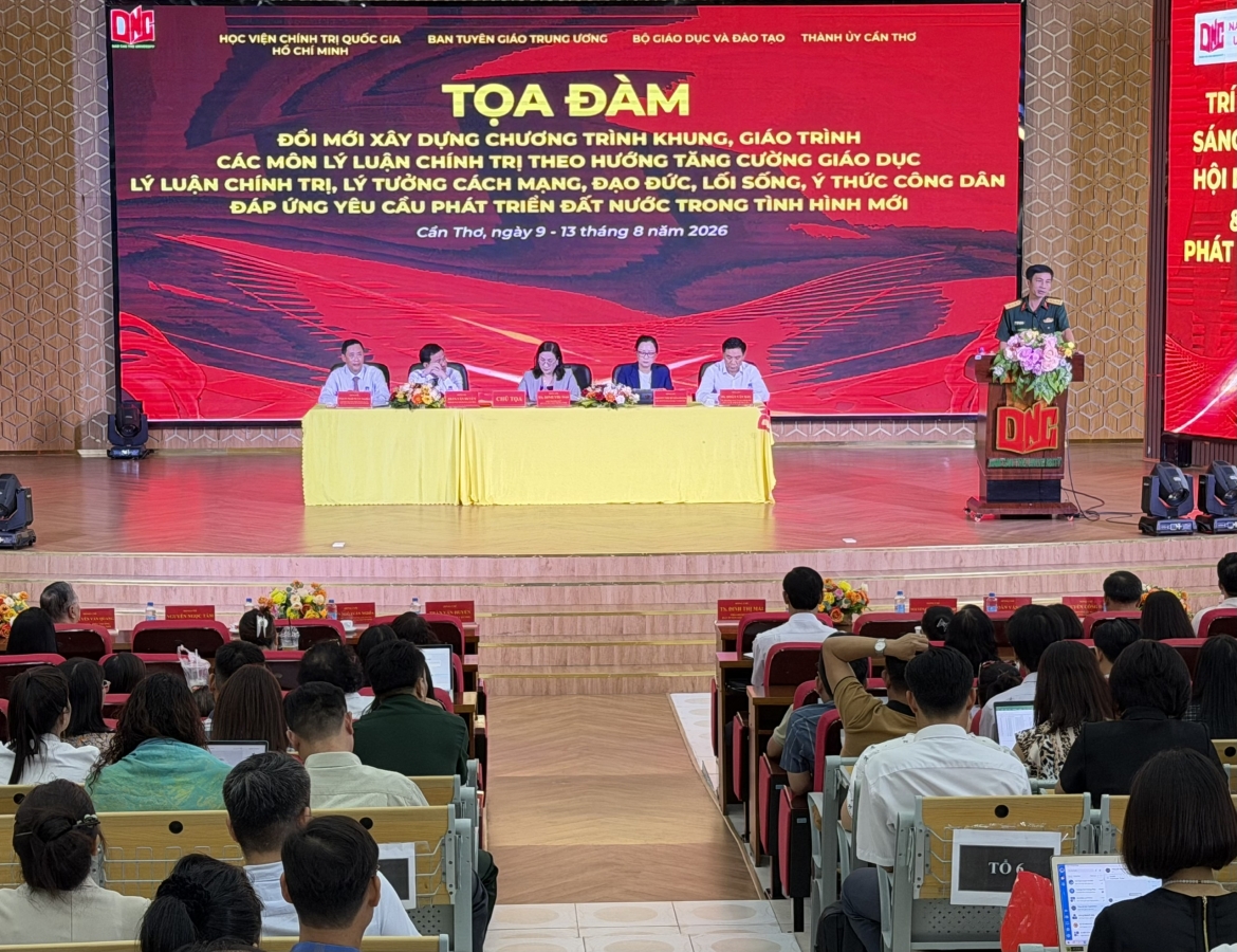 ly-luan-chinh-tri-1.jpg