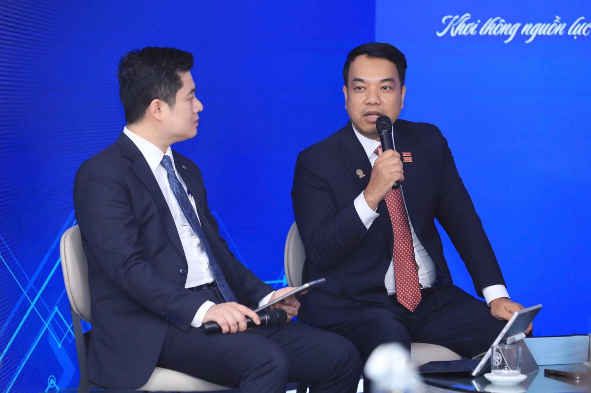 mac-quoc-anh.jpg