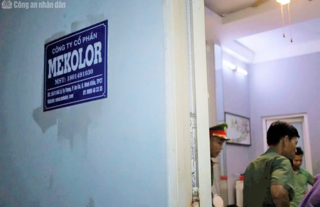 mekolor-2.jpg