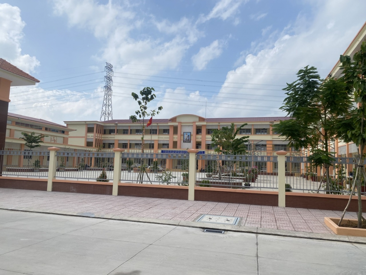ngay-khai-giang-nam-hoc-moi-2026-2027-tinh-dong-thap-co-nhieu-truong-hoc-duoc-xay-sua-khang-trang.jpg