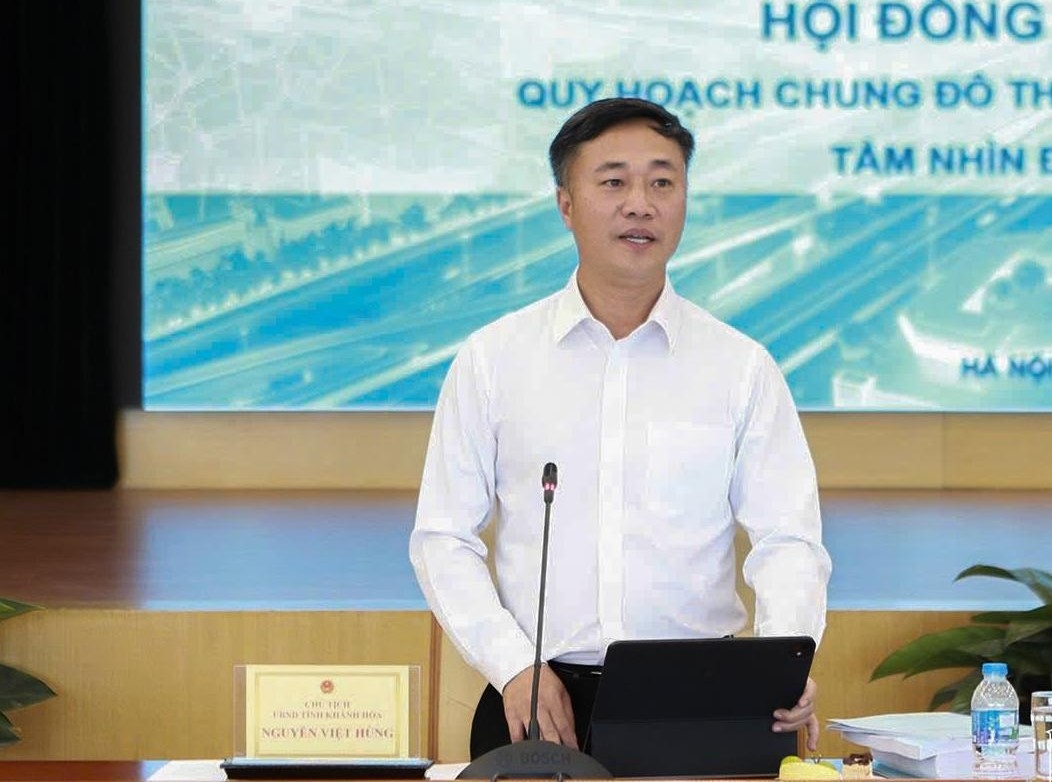 Chủ tịch UBND tỉnh Khánh Hòa Nguyễn Việt Hùng