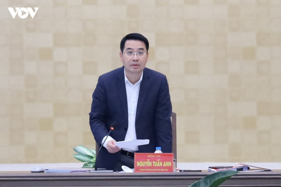ong-nguyen-tuan-anh-chu-tich-ubnd-tinh-lao-cai-cho-rang-mot-cong-chuc-hien-nay-bat-buoc-phai-lam-nhieu-viec.jpg