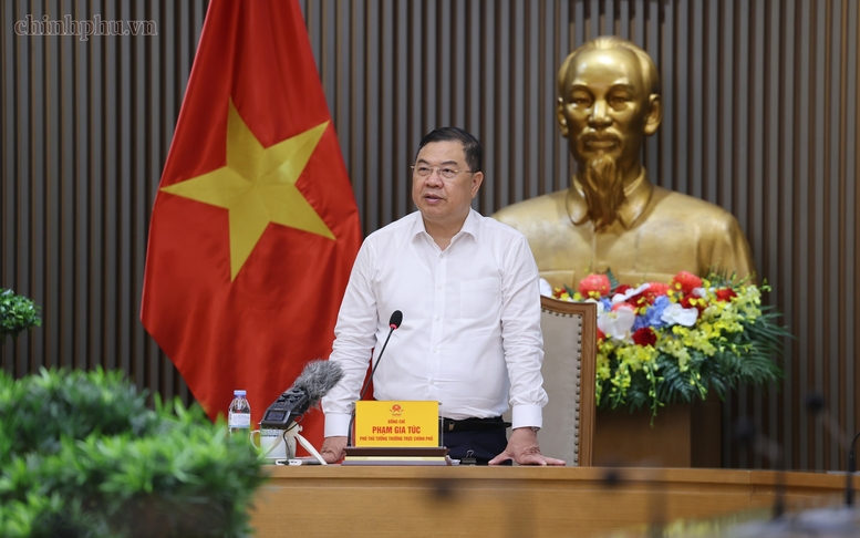pho-thu-tuong-pham-gia-tuc-2.png