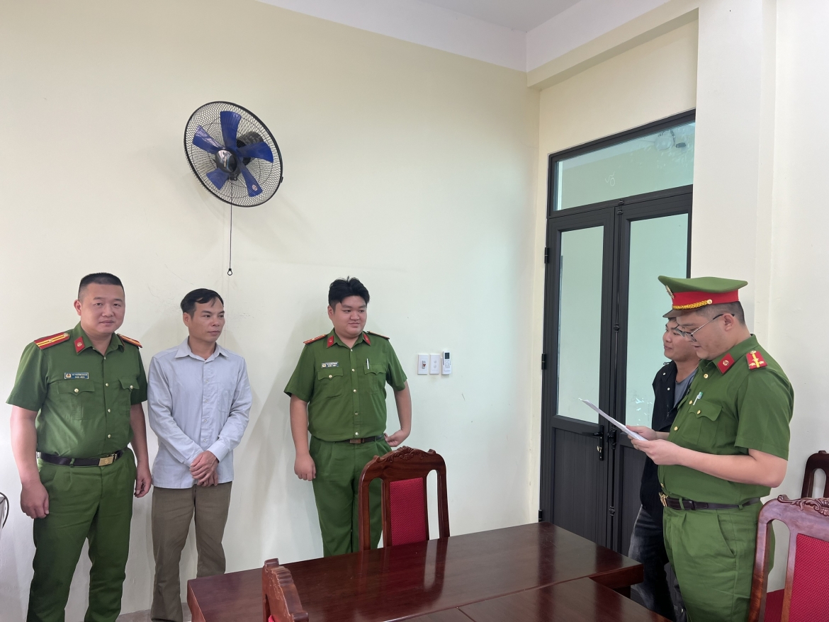 quang-van-huy.jpg