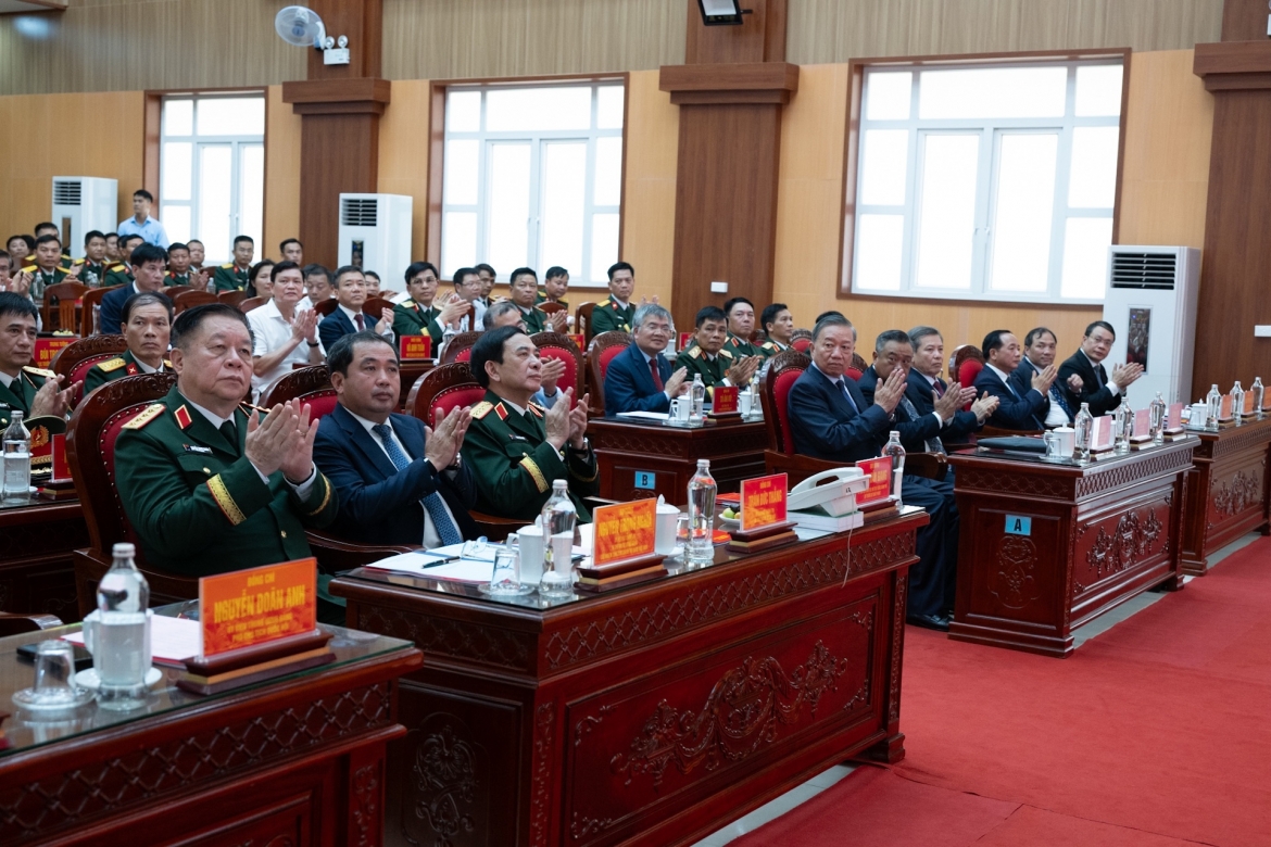 tong-bi-thu-chu-tich-nuoc-to-lam-gap-su-doan-5.jpg