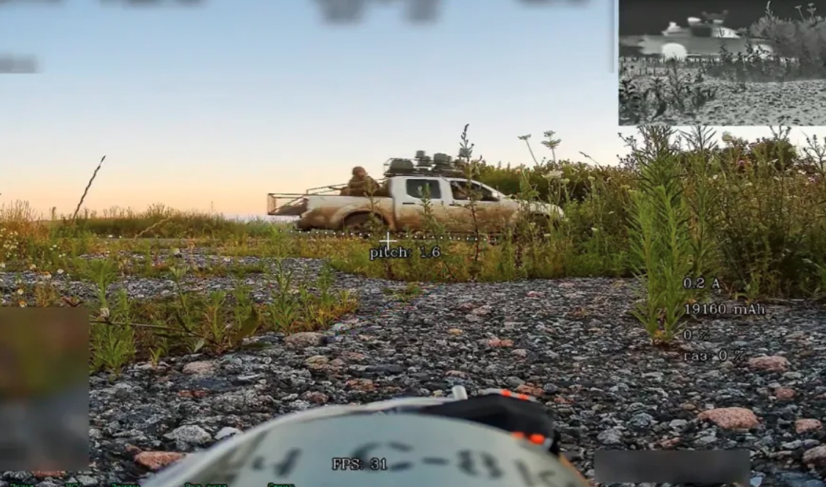 uav-nga-mai-phuc-xe-ukraine-.png