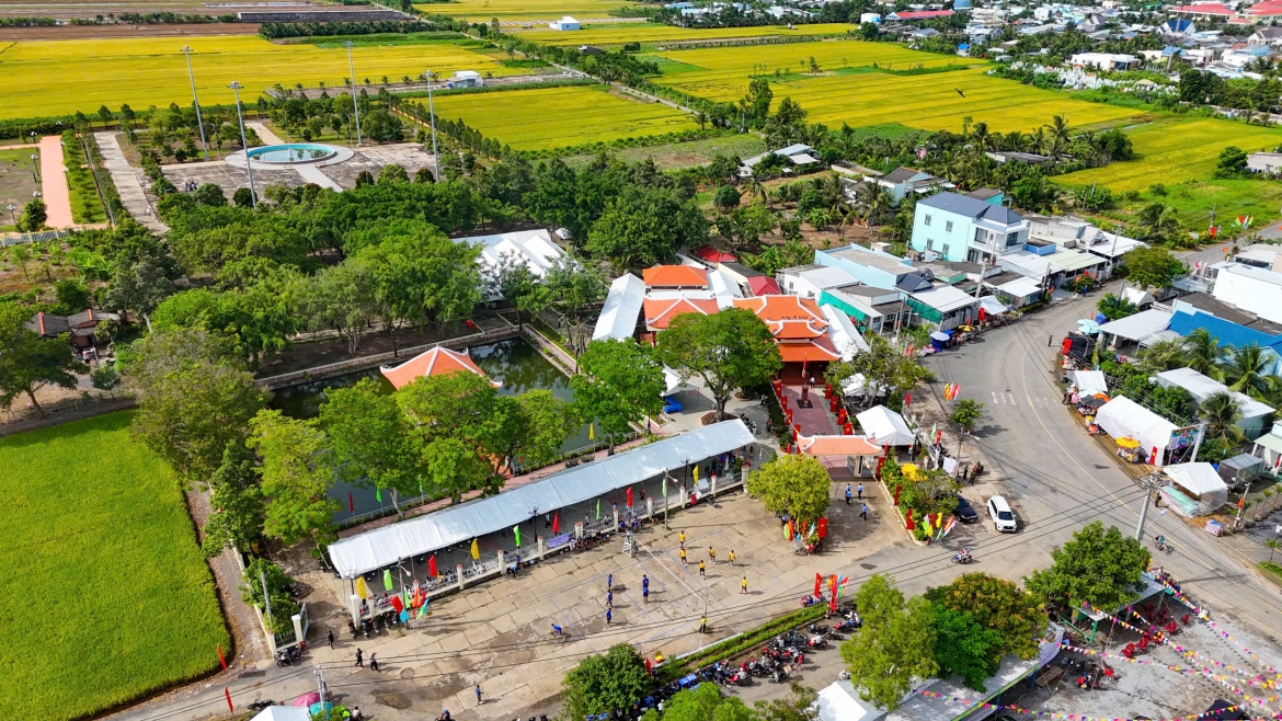 vung-go-cong-soi-noi-cac-hoat-dong-tuong-niem-162-nam-ngay-anh-hung-dan-toc-truong-dinh-tuan-tiet.jpg