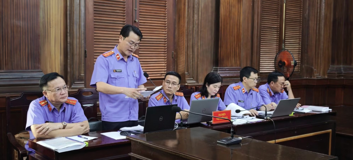 xu-ly-hoang-sy-thang.png