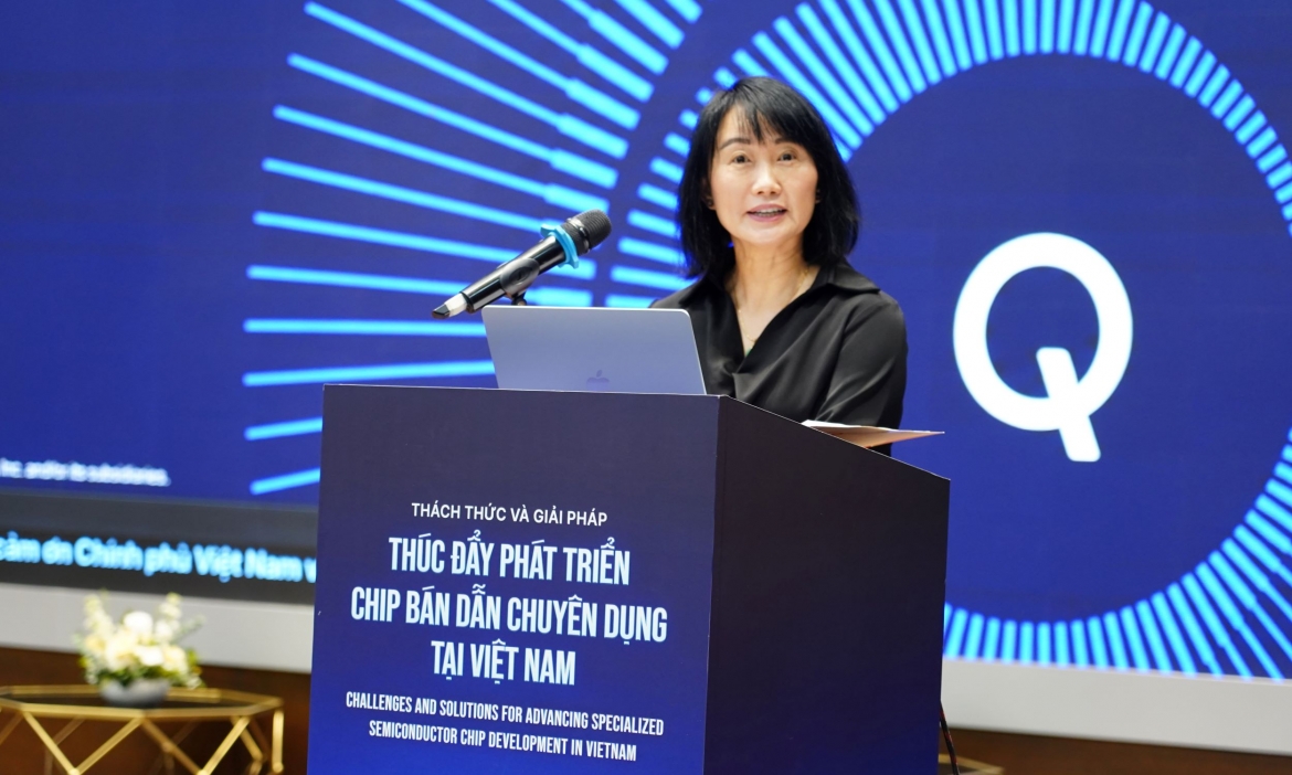 ba-chen-an_qualcomm-phat-bieu.jpg