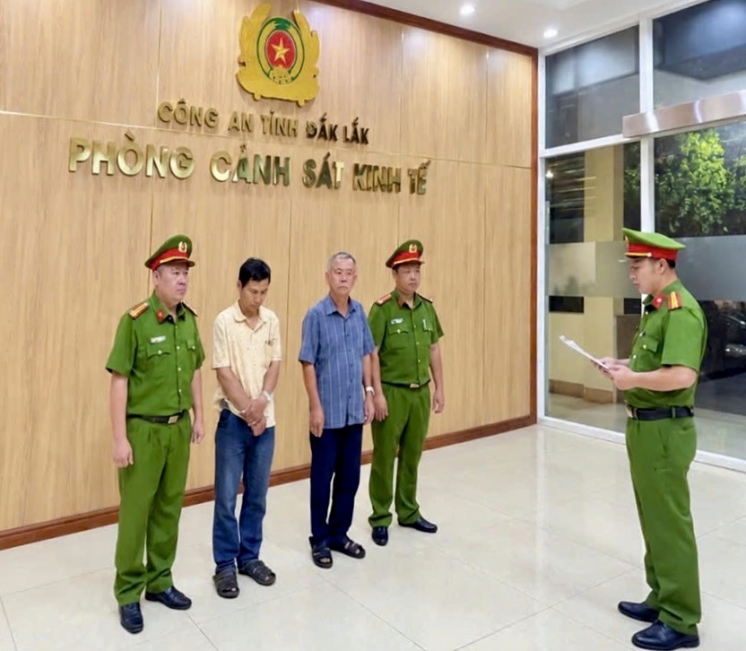 co-quan-canh-sat-dieu-tra-khoi-to.jpeg