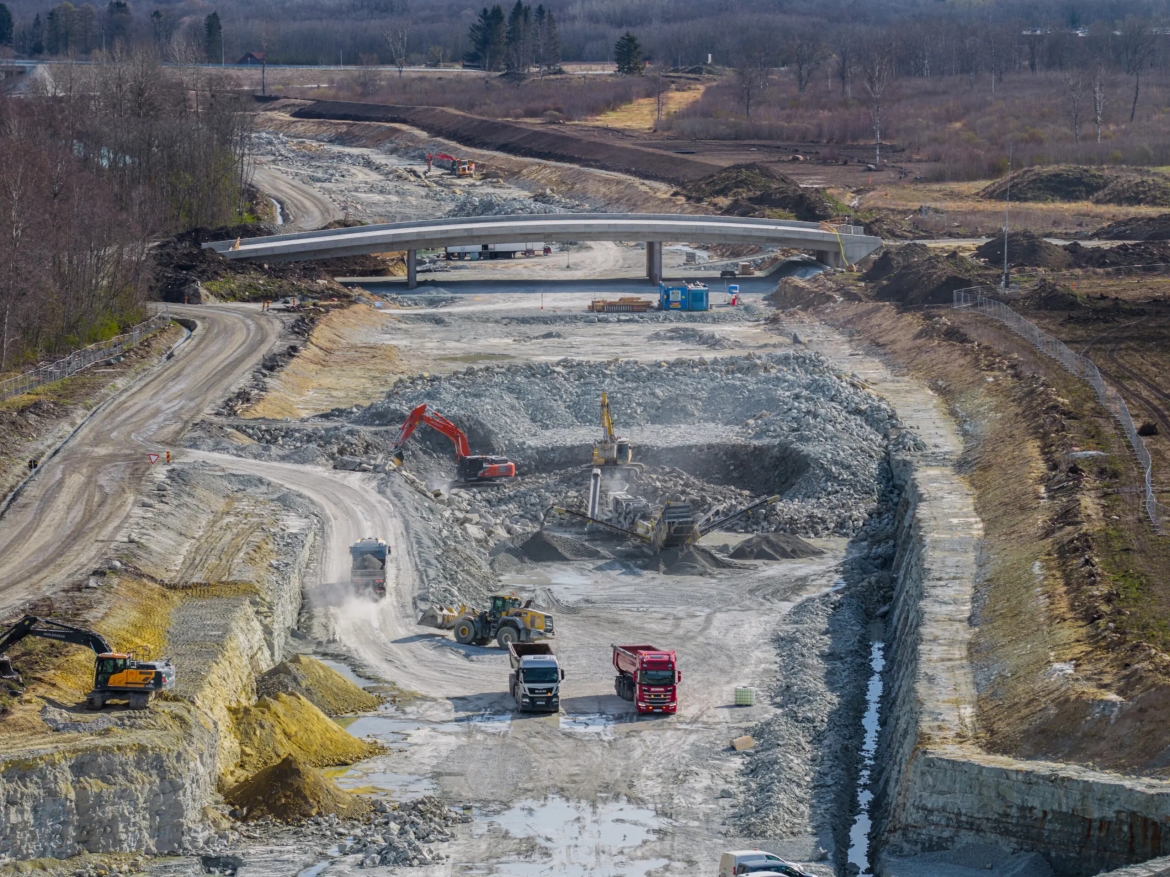 cong-trinh-xay-dung-duong-sat-baltica-tai-estonia-anh-theo-railbaltica.org_.jpg