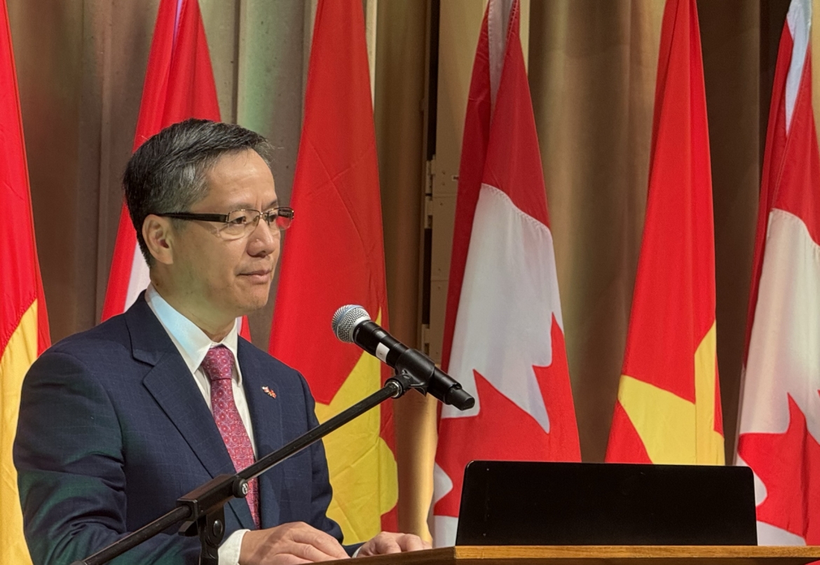 Đại sứ Việt Nam tại Canada Phạm Vinh Quang