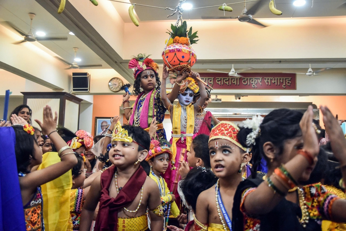 dao-hindu_krishna_an-do_11.jpg