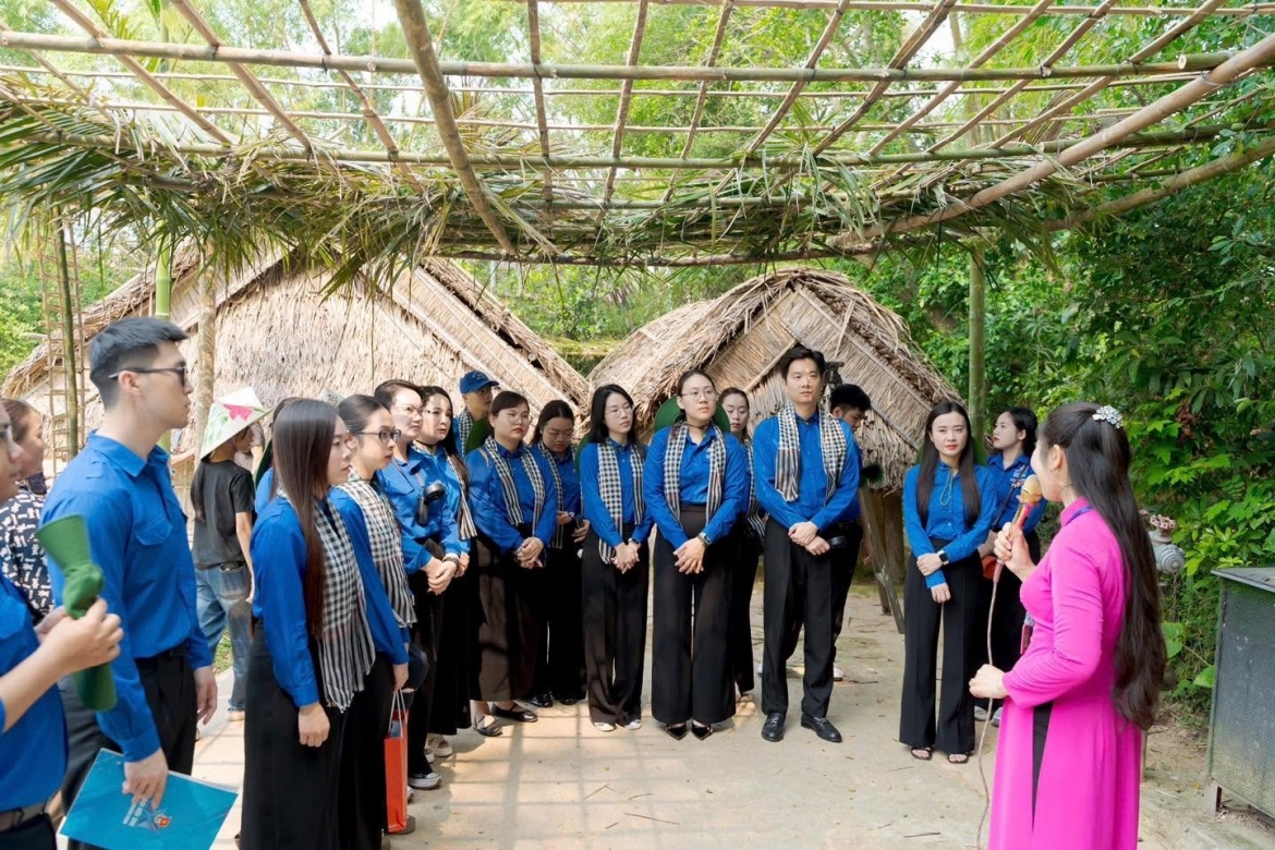 doan-quang-ninh-jpg.jpg