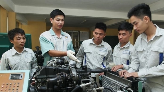 giao-duc-nghe-nghiep.jpg