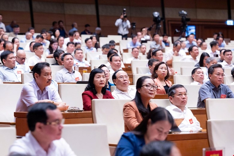 Các đại biểu dự Hội nghị
