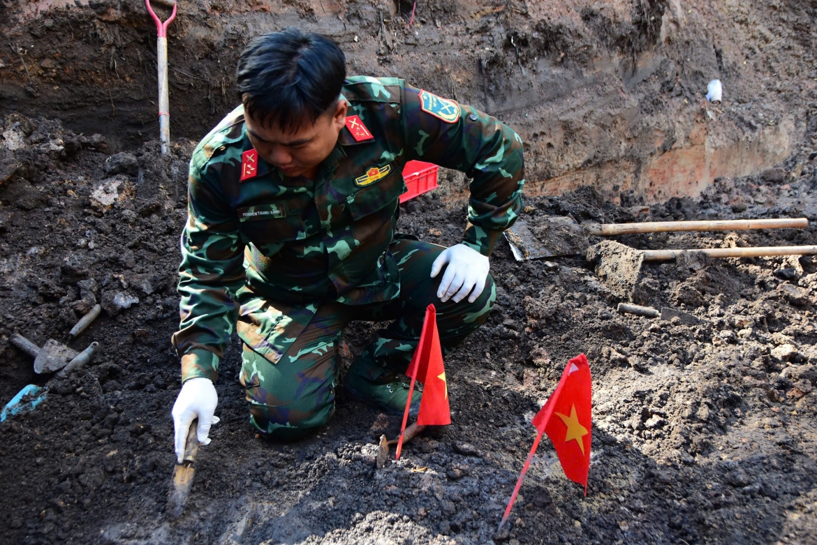 le-thi-rieng.jpg