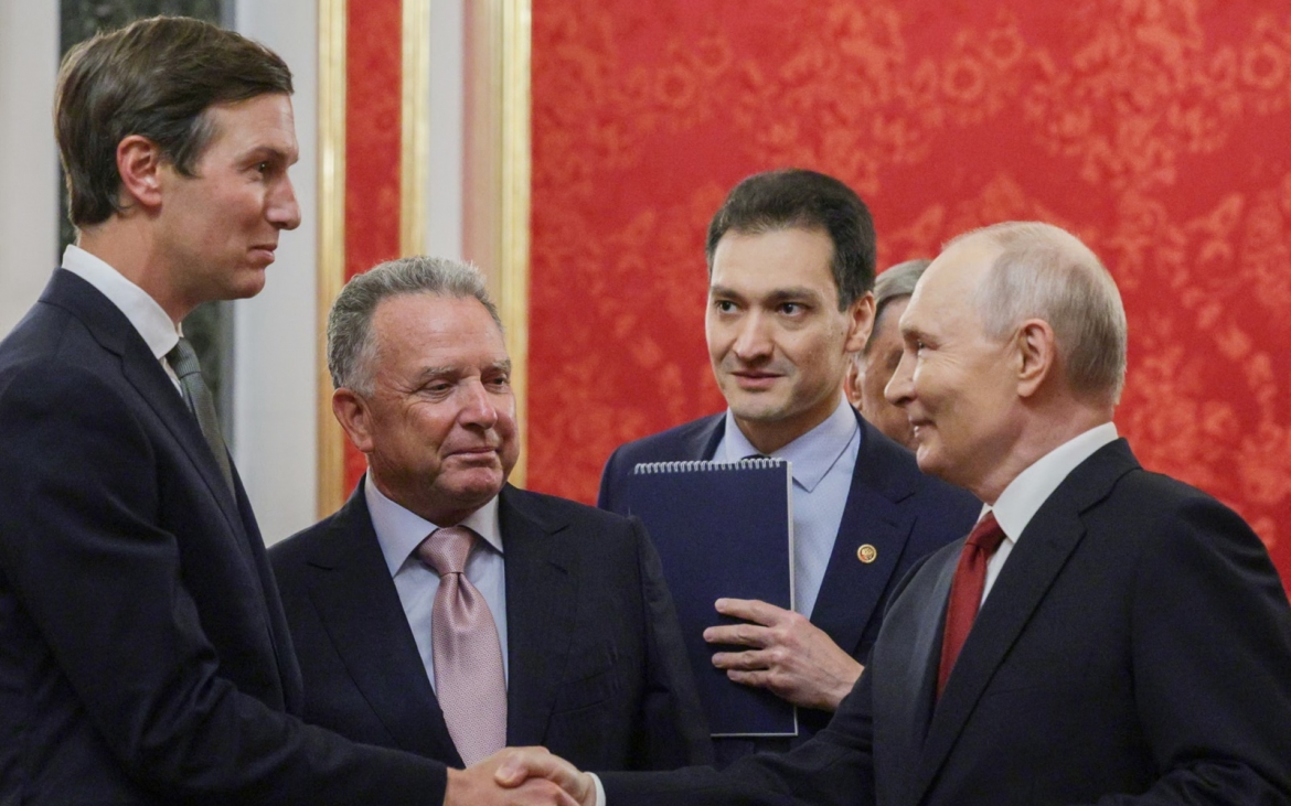 my-nga-putin-gap-dac-phai-vien-witkoff-va-kushner-5-9-2026-tai-kremlin-putin-witkoff-.sputnik.jpg