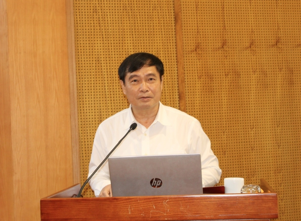 ong-thuy.jpg