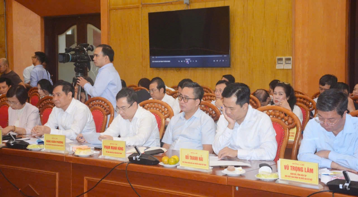sep-hung-jpg.jpg